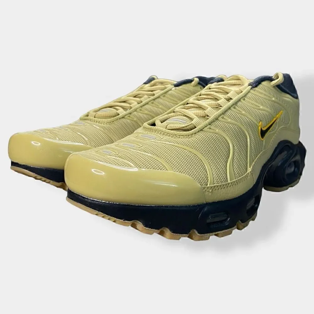 Nike Air Max Plus GS DZ6308-700 Wheat Grass Black Youth size 7Y Womens 8.5 New